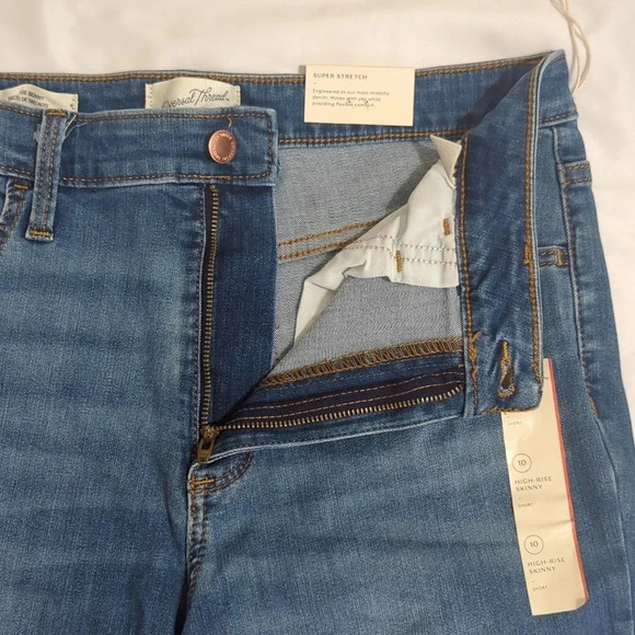 NWT Universal Thread High-Rise Skinny Jeans, Color Med Wash Size 10S - Picture 7 of 16